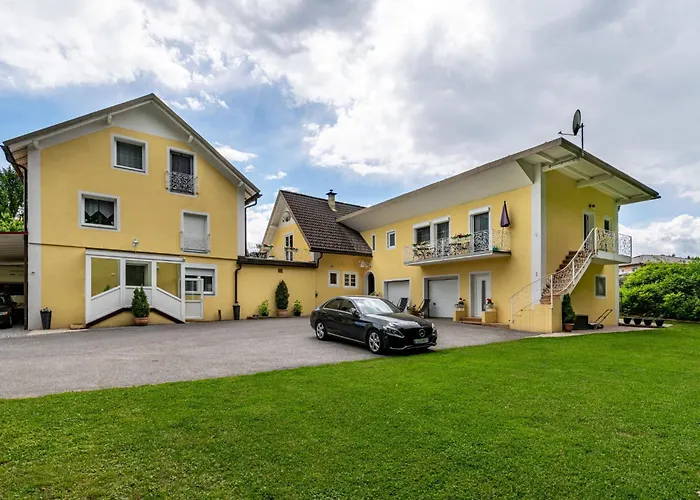 Apartment Ogris-3 By Interhome